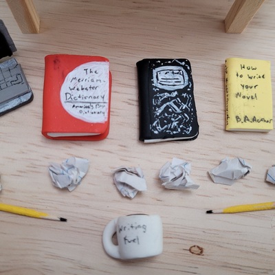 Writers table to flip