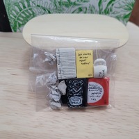 Writers table to flip - Thumbnail 4