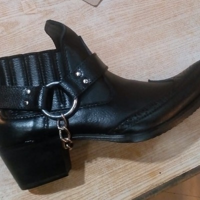 Handmade men's black chain buckle caved cowboy boots - Thumbnail 4