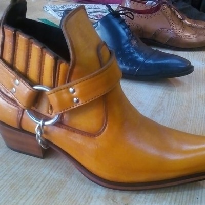 Handmade men's brown chain buckle caved cowboy boots - Thumbnail 1