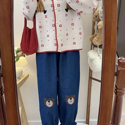 New cute vintage jacquard love bear lace ruffled sweater