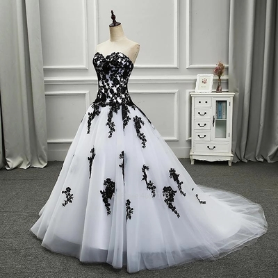 White and black lace applique elegant tulle with lace prom party dresses