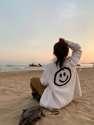 Smiley Face Loose Zipper Sweater 