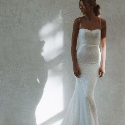 Mermaid white sparkly sweetheart sequin prom dresses