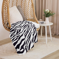 Sherpa blanket - Thumbnail 8