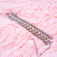 Beatrice Princess Choker - Thumbnail 2