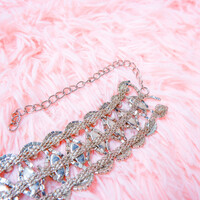 Beatrice Princess Choker - Thumbnail 3