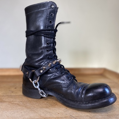 1-row tall british stud bootstrap (x1)