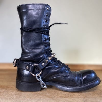 1-row tall british stud bootstrap (x1)