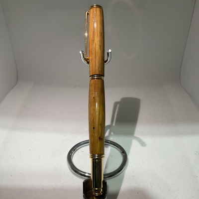 Great hall fountain pen