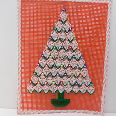 Handmade christmas tree pin pearls embroidered wall hanging decor