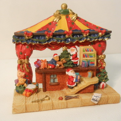 Christmas santa bears cottage collectible figure decorative holidaytent #197