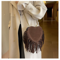 Heart Shape Tassel Bag - Thumbnail 1