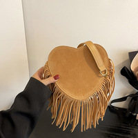 Heart Shape Tassel Bag - Thumbnail 5