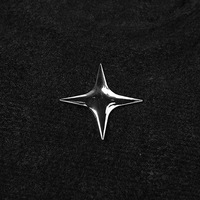 Black Star Long Sleeve Cropped Top - Thumbnail 5