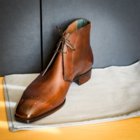 Handmade Chukka Boot in Oak Hatch Grain Leather - Thumbnail 1