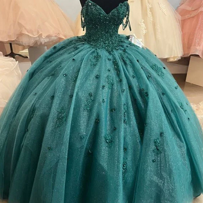 Spaghetti straps green quinceanera dress ball gown beaded sweetheart