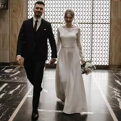 Chic boho chiffon wedding dress with pearls puff sleeve sexy backless beach wedding dresses o neck long satin civil bride