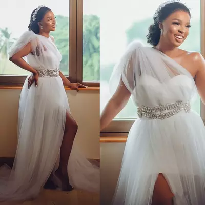 Sexy african white wedding dress 2023 aso ebi bride bridal gowns one shoulder side split a line crystal robes de mariee