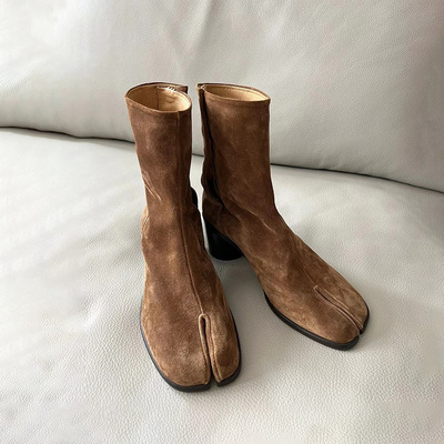  Cowhide split-toe pig trotters slimming thick heel mid-calf Women's Martin Chelsea short boots 2 colors