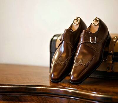 Classic and Unique Luxury Oxford Single Monk with Silver Buckle Wingtip Dress Shoes