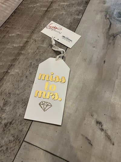 Wine tag - miss to mrs