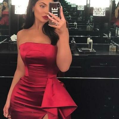 Sexy burgundy long prom dress with high slit - Thumbnail 1