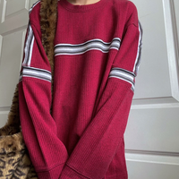 VINTAGE RED SWEATER - Thumbnail 3