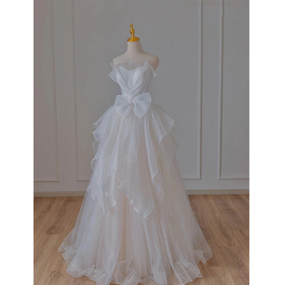 Brassiere light wedding dress dream super fairy bride travel out of the door gown temperament princess wind evening dress