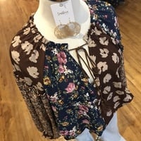 Plus Floral Blouse - Thumbnail 4