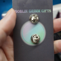 Dancing Shroom enamel Pin - Thumbnail 2