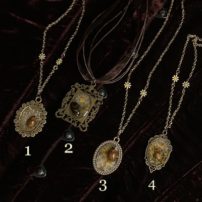 Insect jewelry