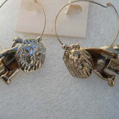 Eye catching lion puzzle gold hoop dangle fashion earrings gp
