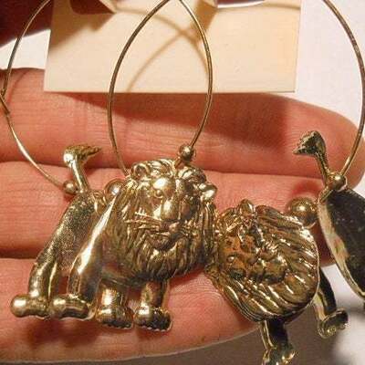Eye catching lion puzzle gold hoop dangle fashion earrings gp