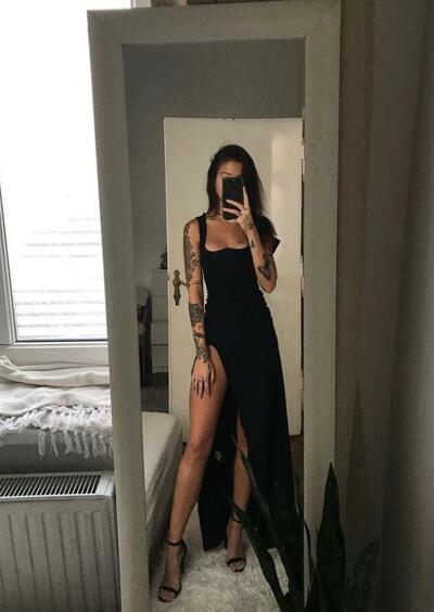 A Line Black Split Long Prom Dresses Evening Gowns