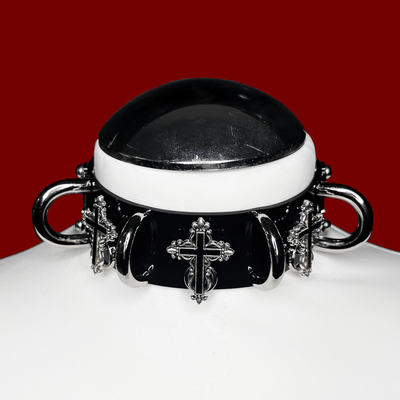 Mini black kyrie neckpiece