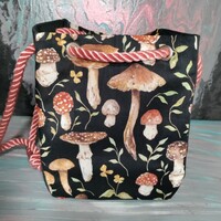 Ghost and Mushrooms  - Thumbnail 4