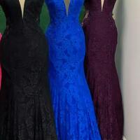 Royal Blue Lace Mermaid V-Neck Prom Dresses - Thumbnail 6