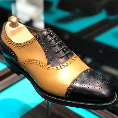 Handmade beige black leather shoes, men's cap toe lace up shoes formal