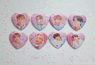 SKZ Heart Buttons
