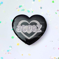 ATEEZ Heart Phone Grip - Thumbnail 1