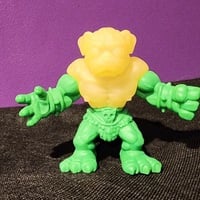 Gamma Glow Pugnacious Sofubi - Thumbnail 1