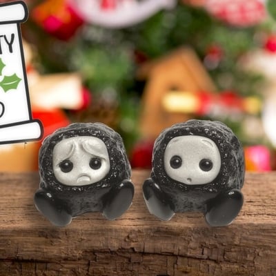 Coal for christmas resin robot set