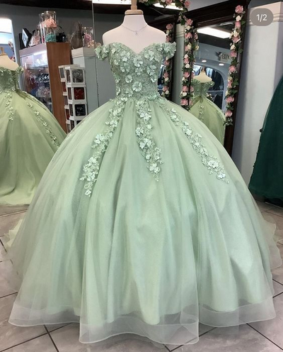 Sage Green Off Shoulder Quinceanera Dresses Applique Sweet 15 Dress