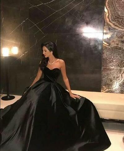 Sweetheart Black Prom Dress with Velvet 
