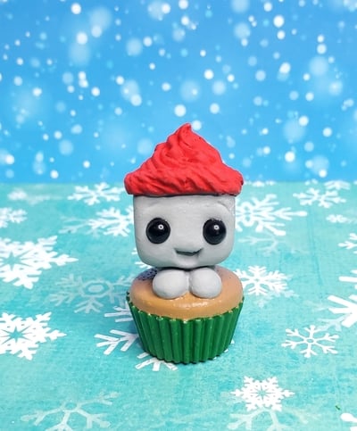 Mini Resin Holiday Cupcake Robot - (Red Frosting) Limited Edition 
