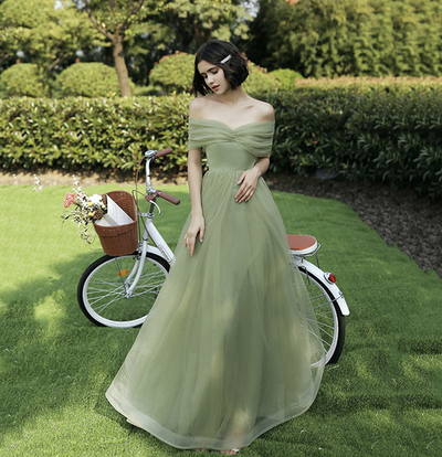 Green tulle long A line prom dress bridesmaid dress，1672