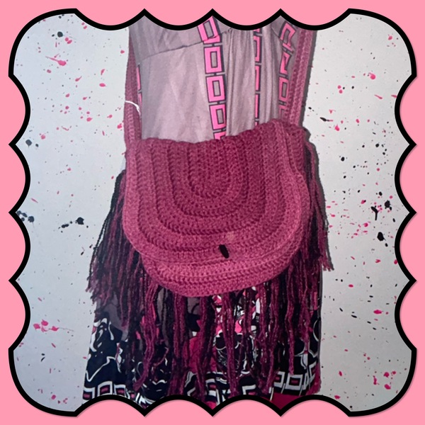 Crochet fringe bag 
