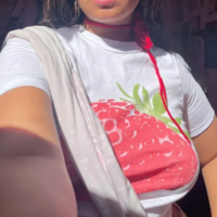 STRAWBERRY BABY TEE - Thumbnail 2