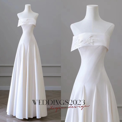 Strapless Square Neck A-Line Simple Wedding Dress Wedding Gown Ivory Classic with Slit and Pockets